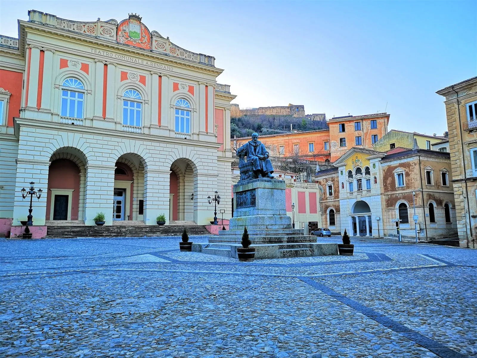 Photo: Piazza XV Marzo, At the end of Corso Telesio